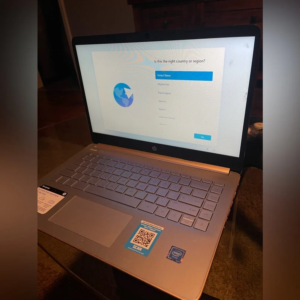 hp 14'' laptop intel celeron - 4gb memory - 64gb emmc